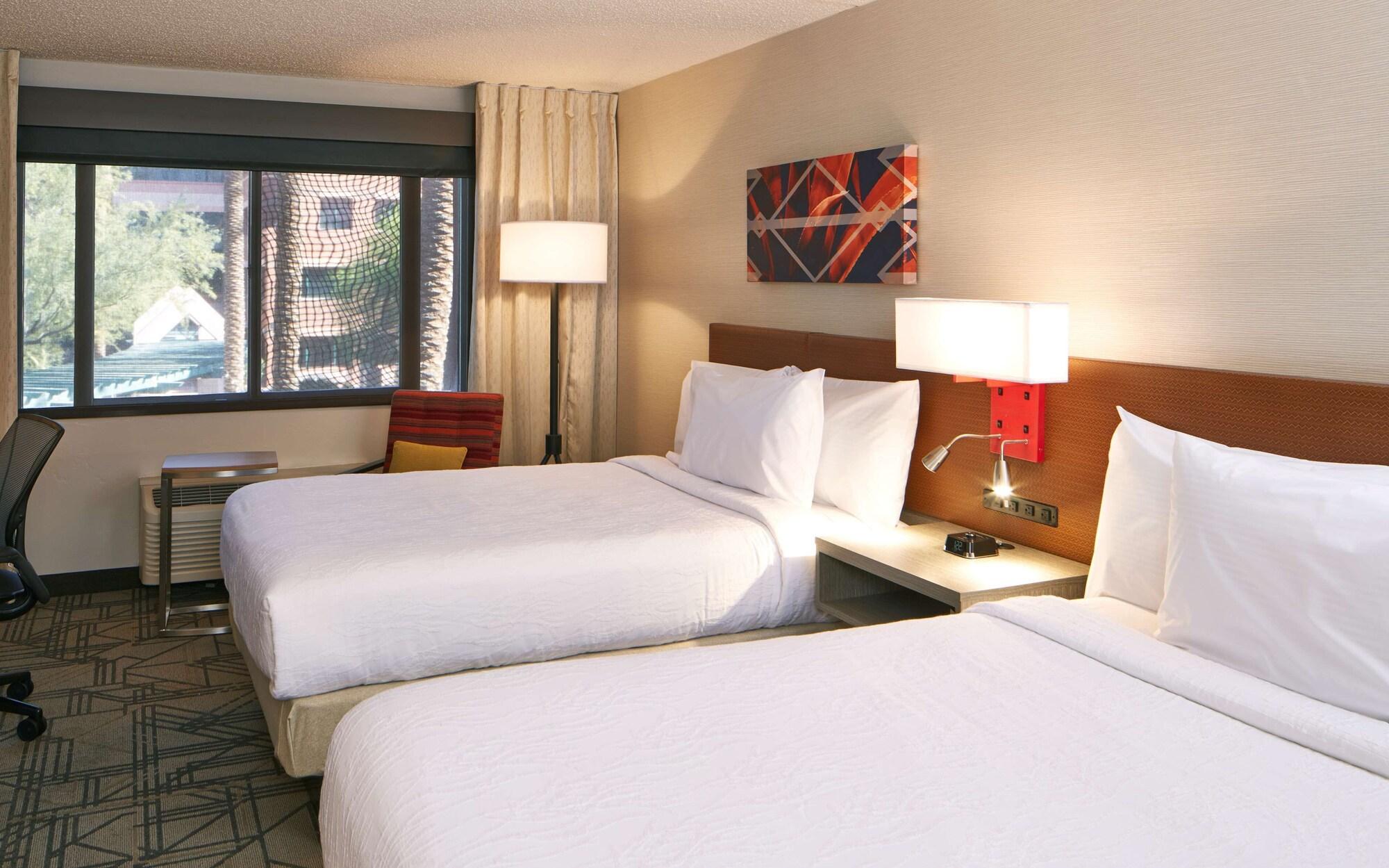 Hilton Garden Inn Scottsdale Old Town Екстериор снимка