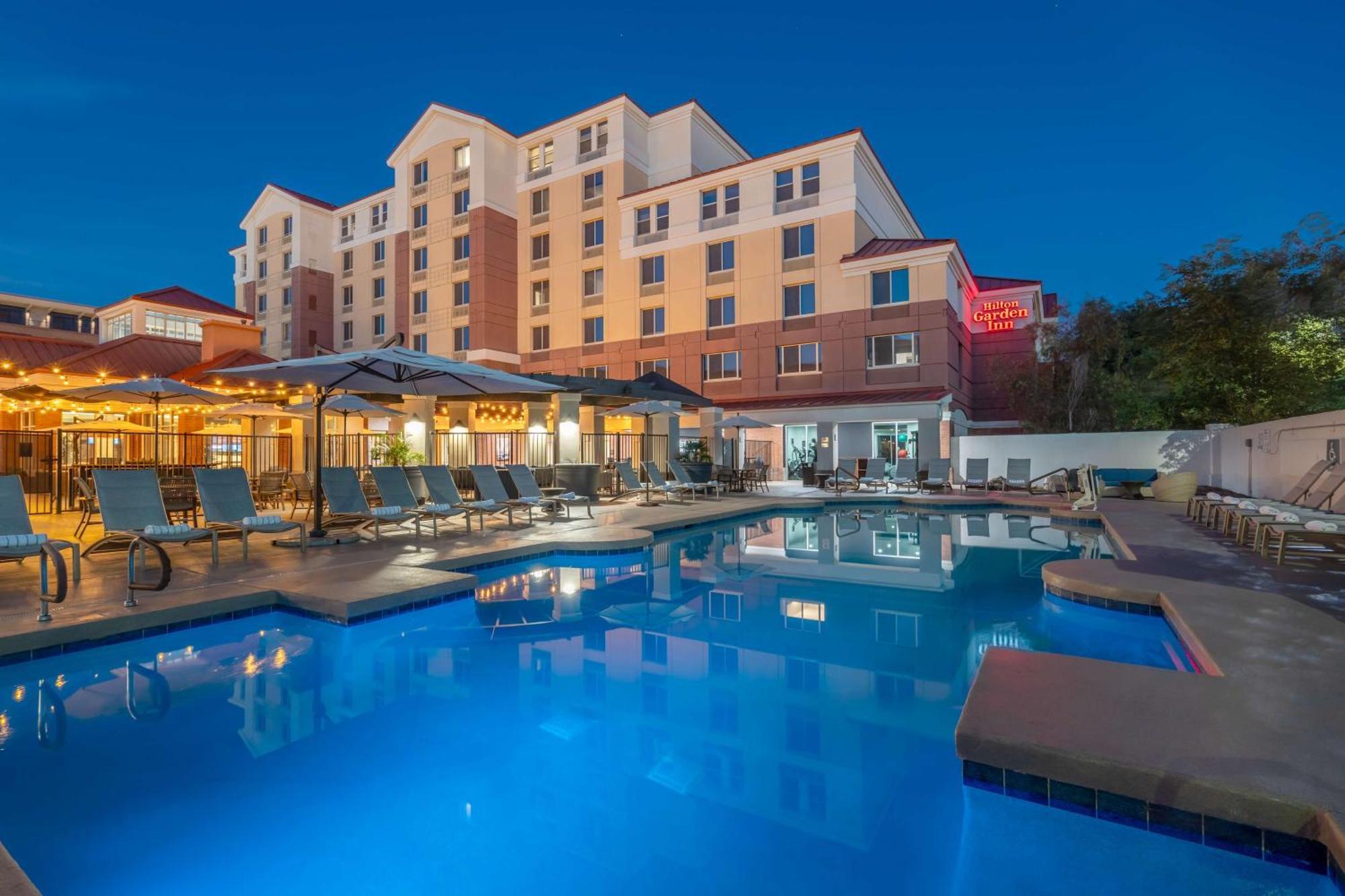 Hilton Garden Inn Scottsdale Old Town Екстериор снимка