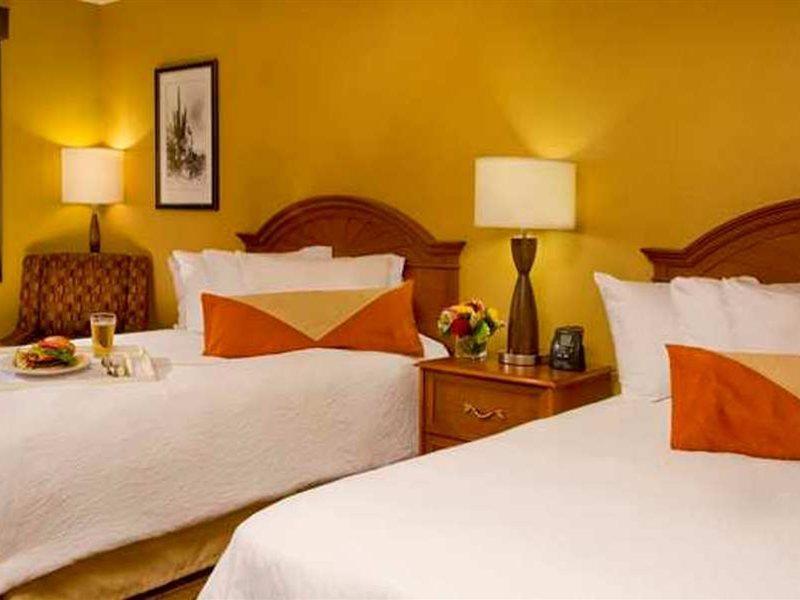 Hilton Garden Inn Scottsdale Old Town Екстериор снимка